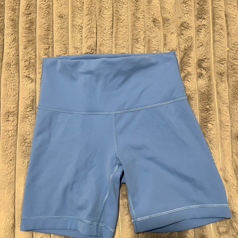 Lulu 6 inch biker shorts